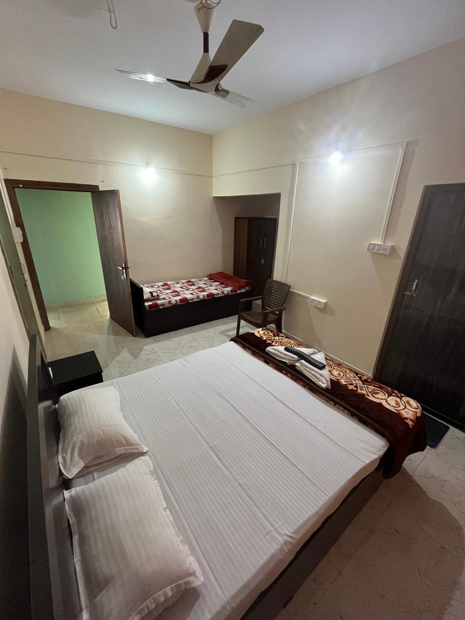 Hemalata Hilltop Residency Kamakhya 구와하티 외부 사진